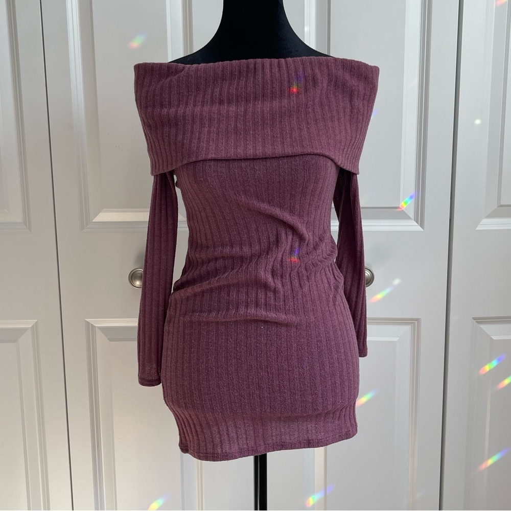 Forever 21 Mauve Off the Shoulder Sweater Top